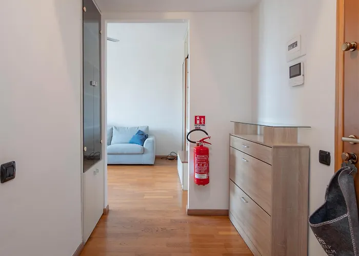 I-host - Martini 22 *